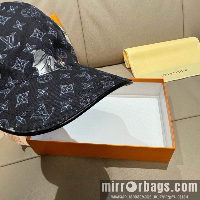 Replica Gucci cap dx150