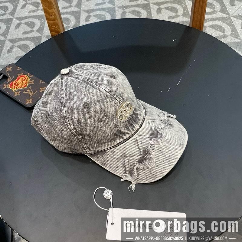 Replica Chanel Cap 021001