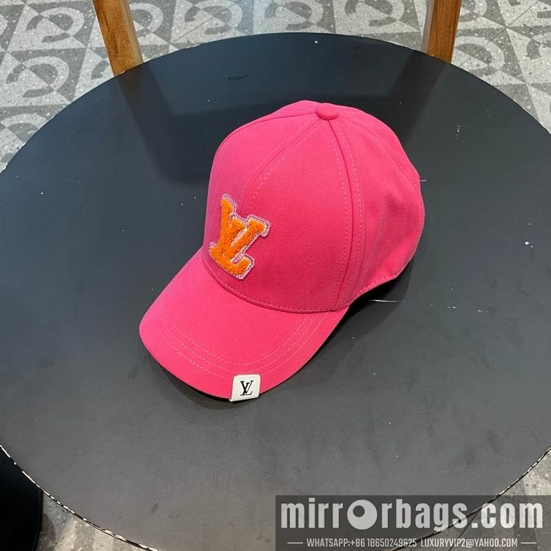 Replica LV  cap 072303