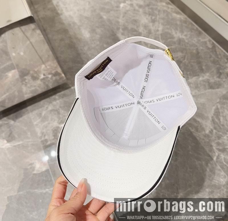 Replica LV cap dx19