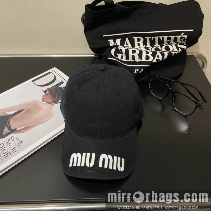 Replica Miumiu cap dx27