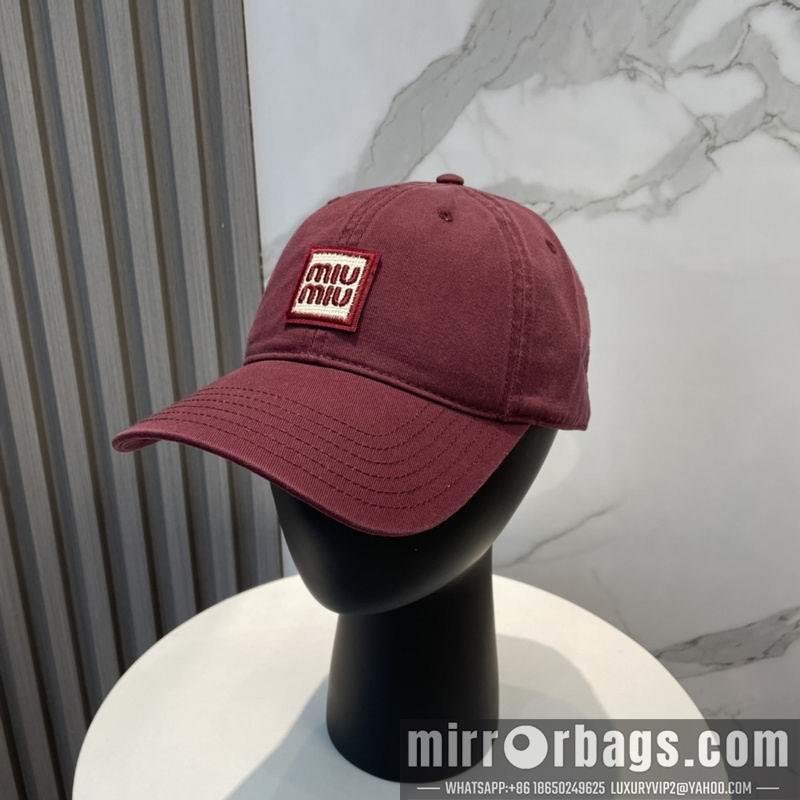 Replica Miumiu cap hm07