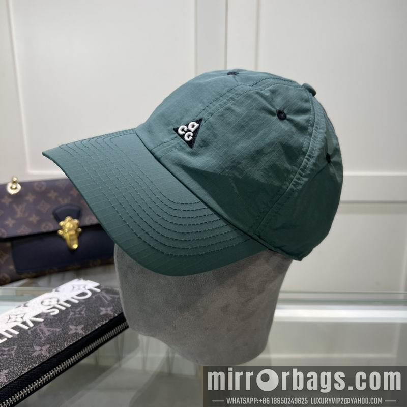Replica Other cap dx17