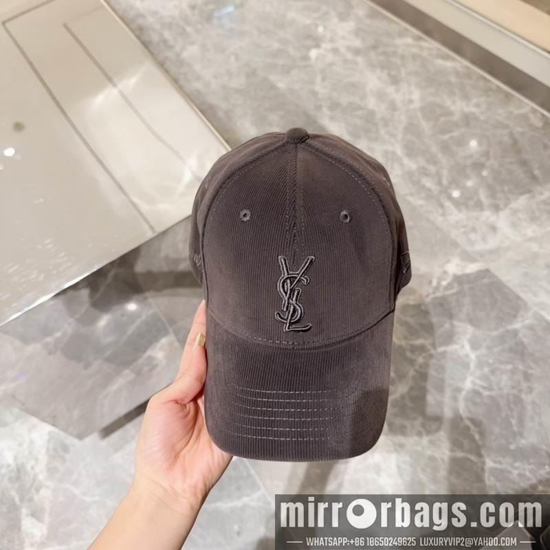 Replica YSL cap 072801