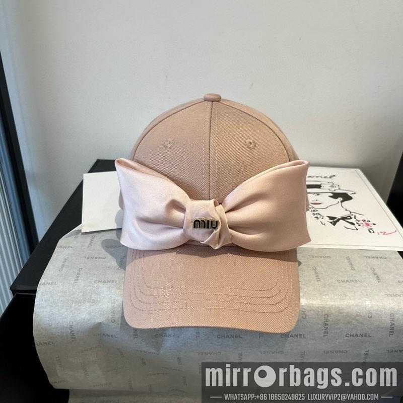 Replica Miumiu cap dx05