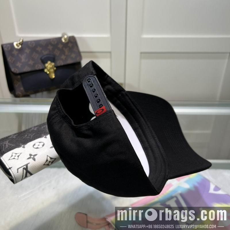 Replica Other cap dx07