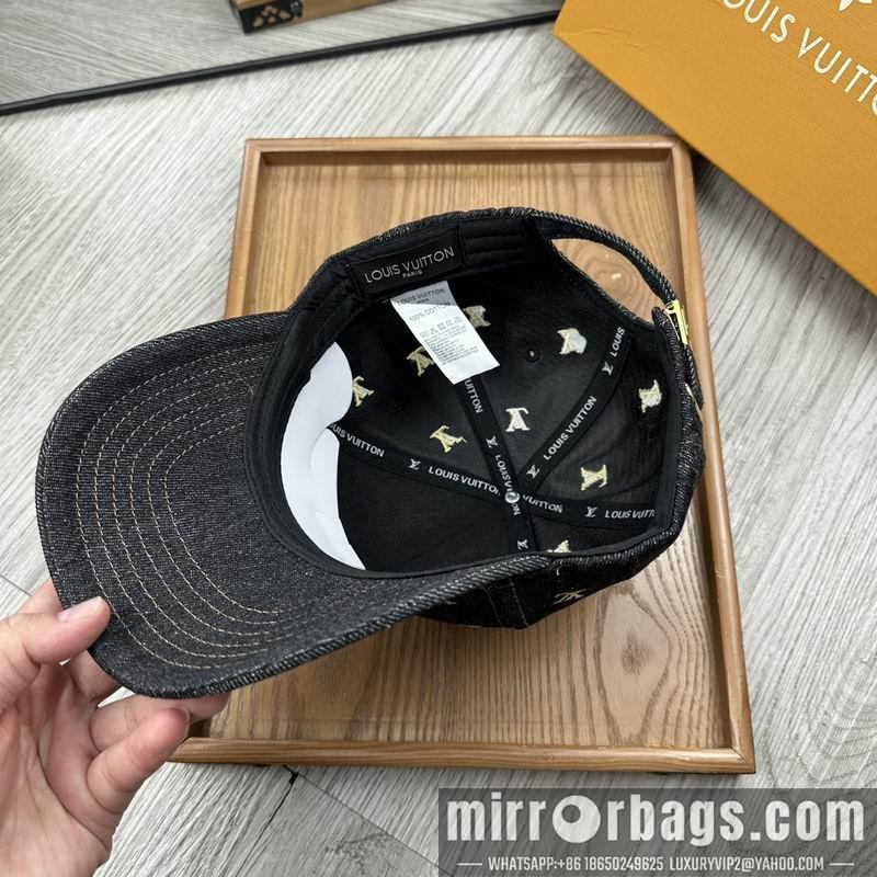 Replica LV cap dx101