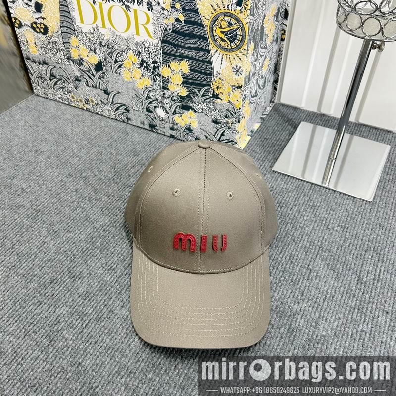 Replica Miumiu cap dx75