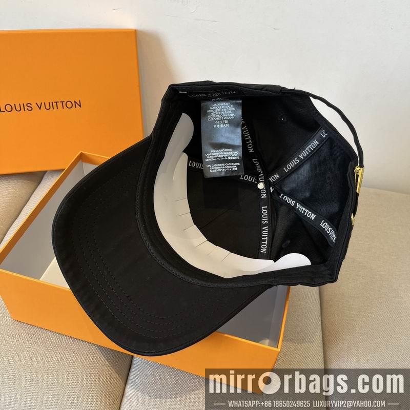 Replica LV Hat dx66