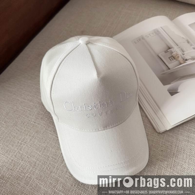 Replica Dior cap dx09