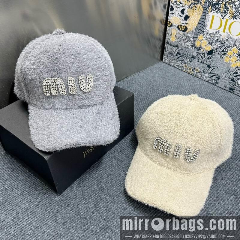 Replica Miumiu cap dx93