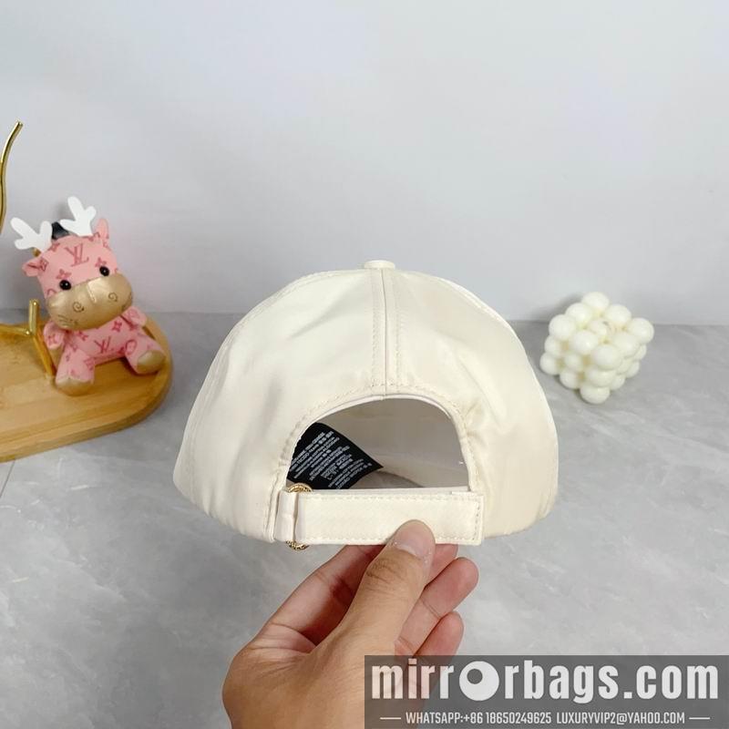 Replica Gucci cap dx15