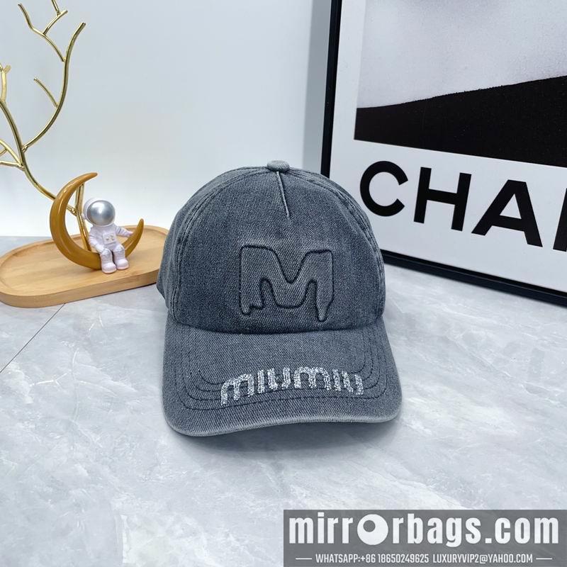 Replica Miumiu cap dx21
