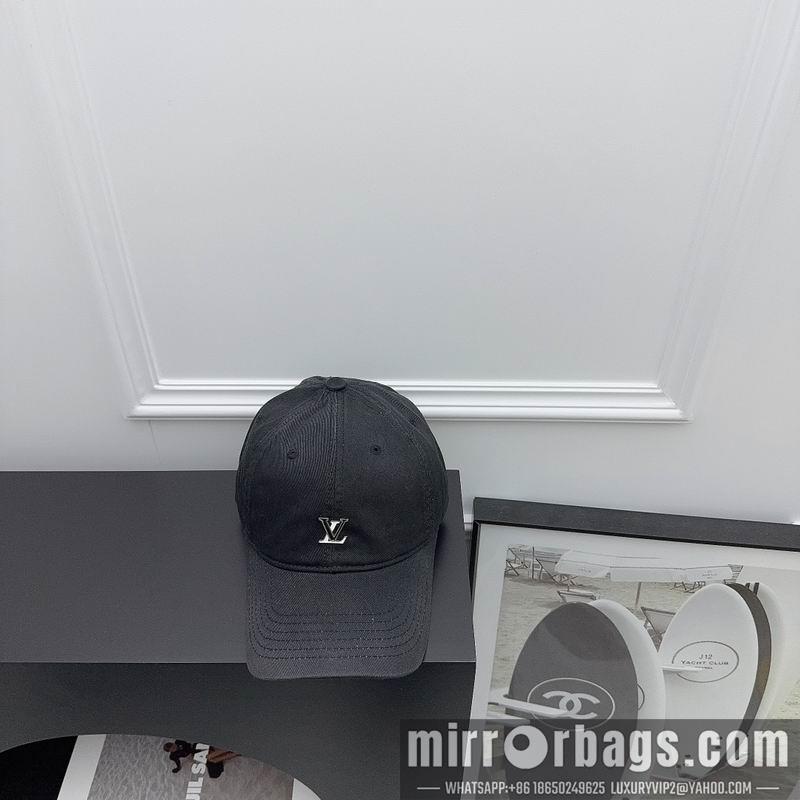 Replica LV Hat 042704