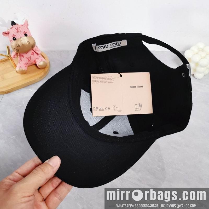 Replica Miumiu Hat dx02