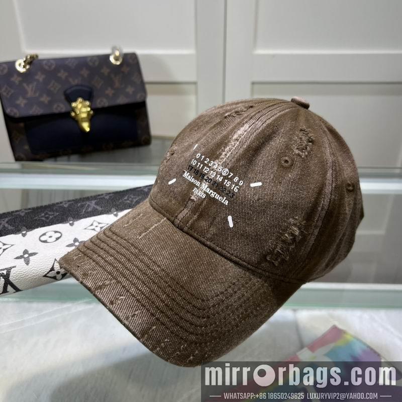 Replica Other cap dx01