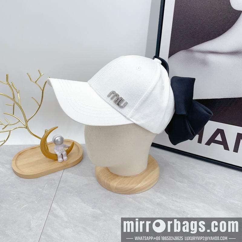 Replica Miumiu cap dx08
