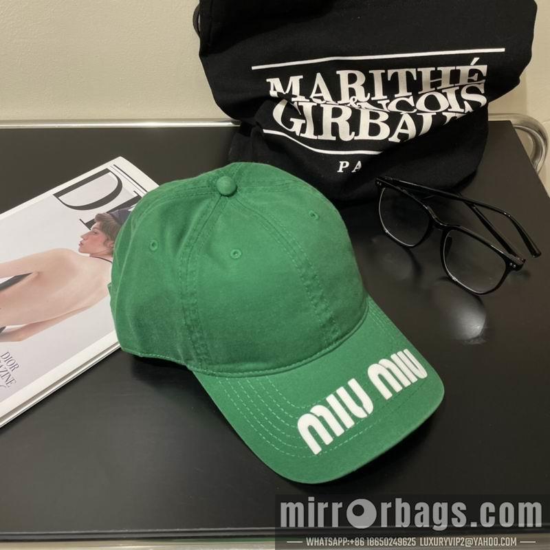 Replica Miumiu cap dx26
