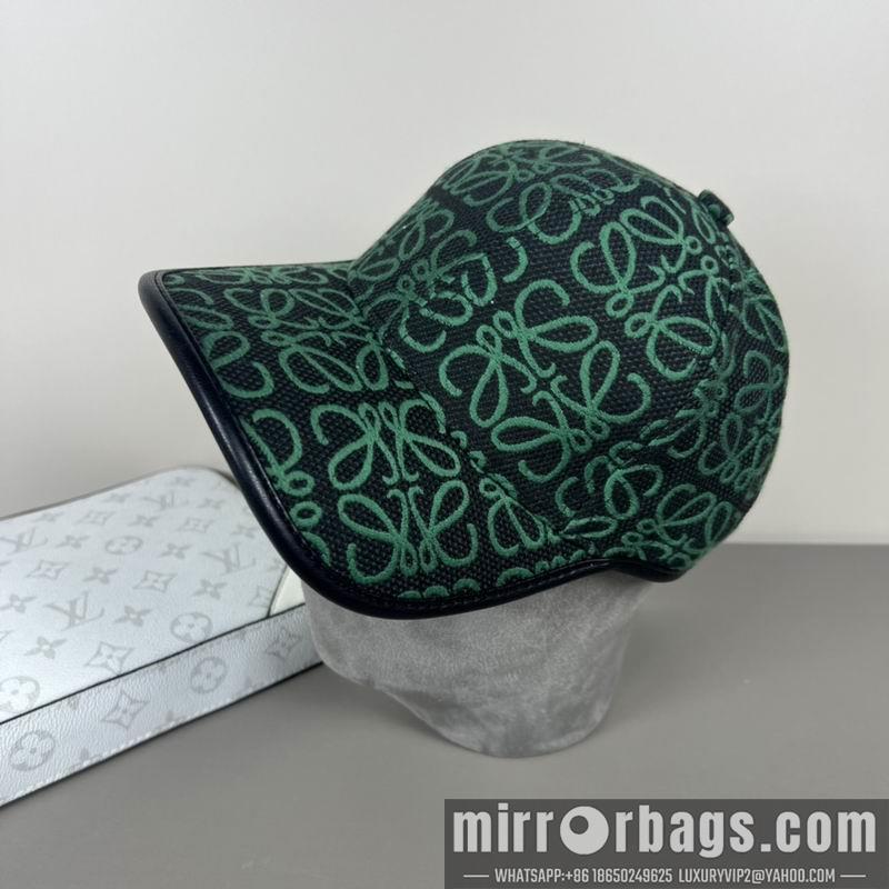 Replica Loewe Hat dx43