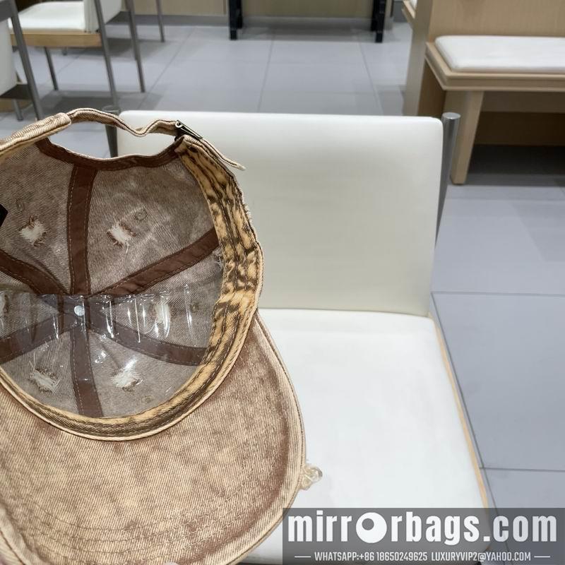 Replica LV Cap 032001
