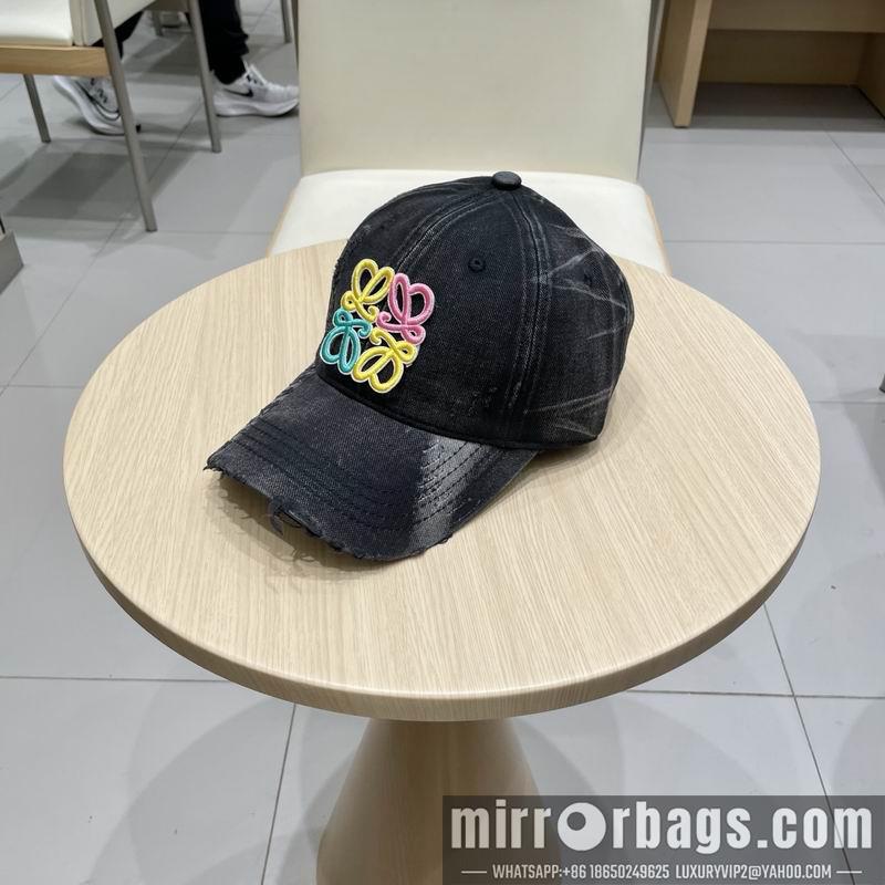 Replica Loewe cap 030751