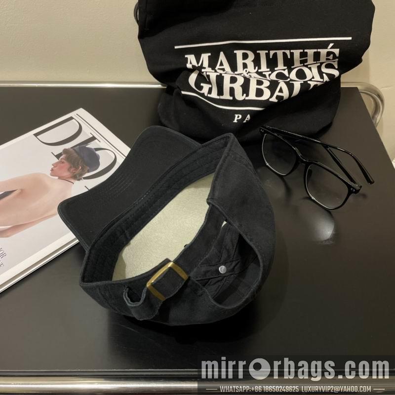 Replica Miumiu cap dx27