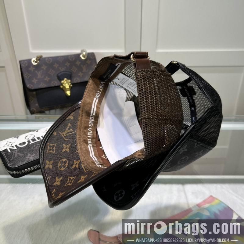 Replica LV cap dx18