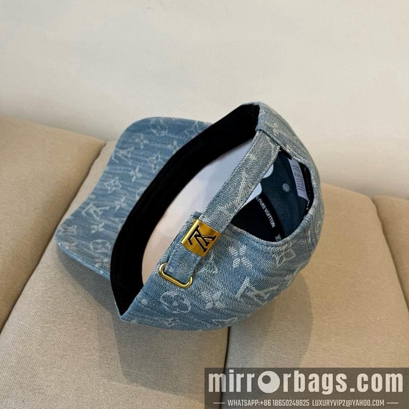 Replica LV cap dx42