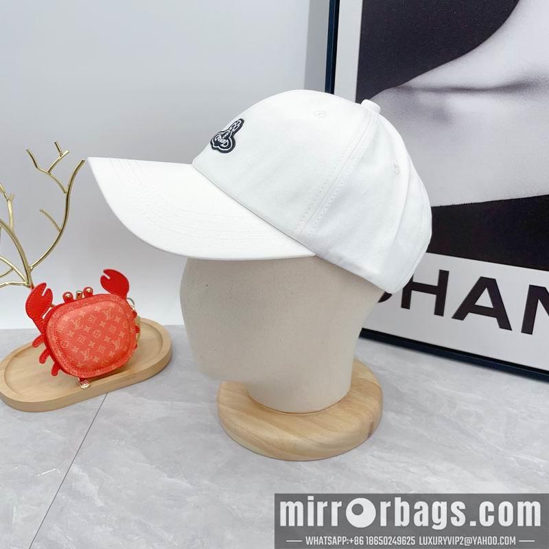 Replica Vivienne Westwood cap dx03