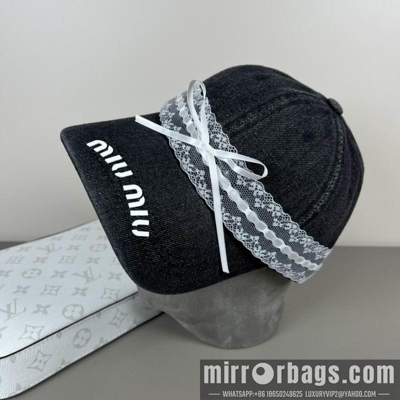 Replica Miumiu cap dx16