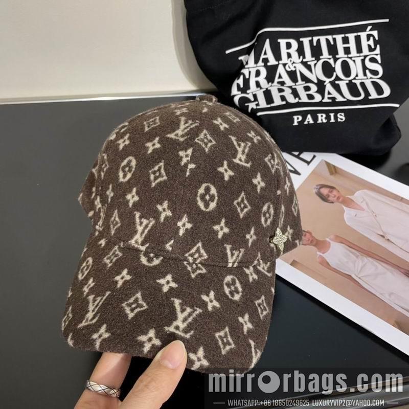 Replica LV Cap 121472