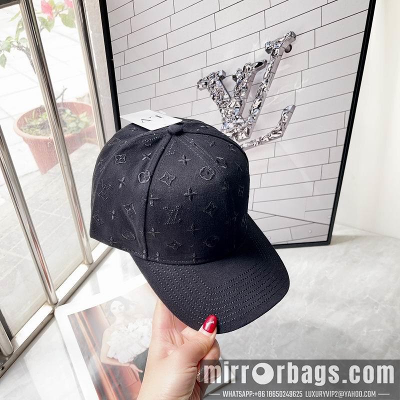 Replica LV cap 050703