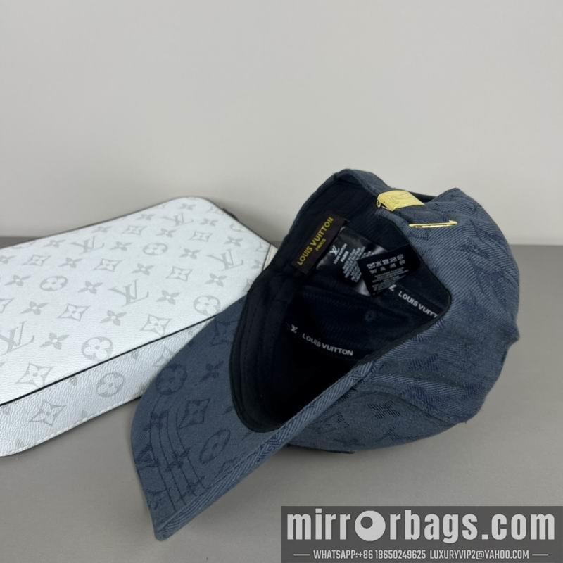 Replica LV cap dx61