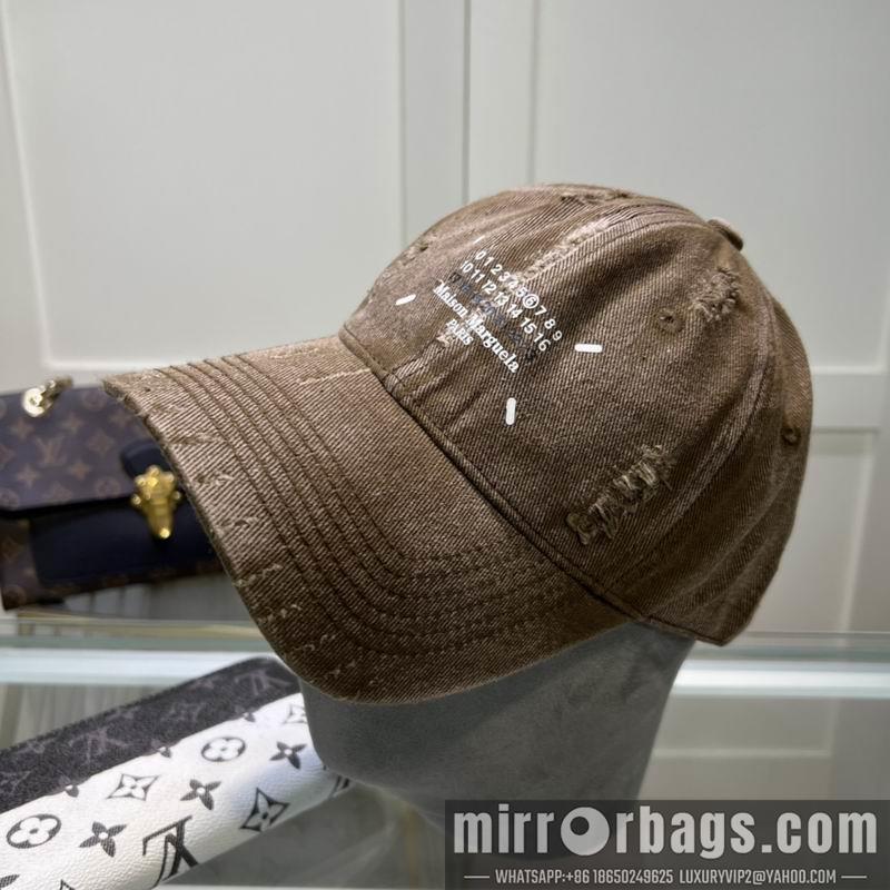 Replica Other cap dx01