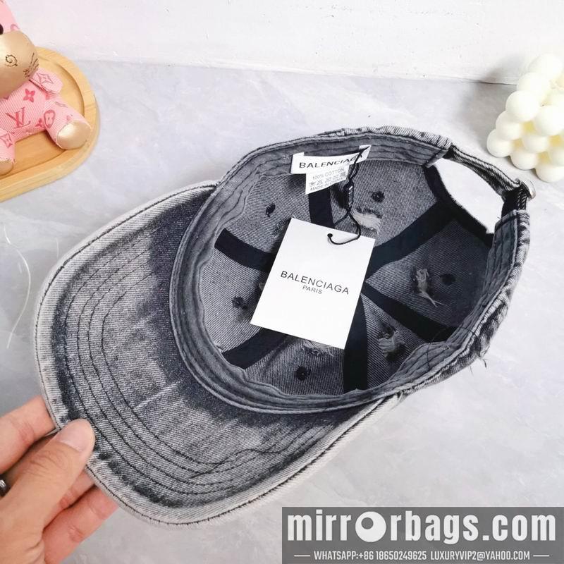 Replica Balenciaga cap dx30