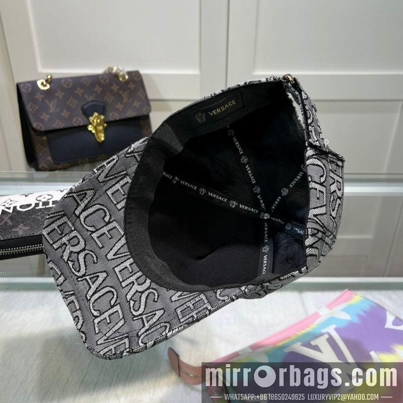 Replica Versace cap dx04