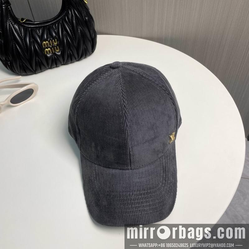 Replica LV cap dx113