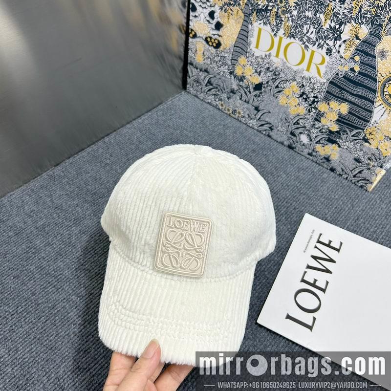 Replica Loewe cap dx24