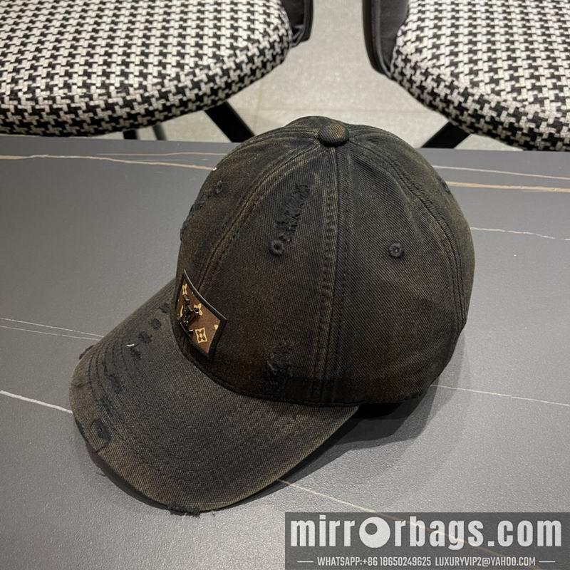 Replica LV cap 081005