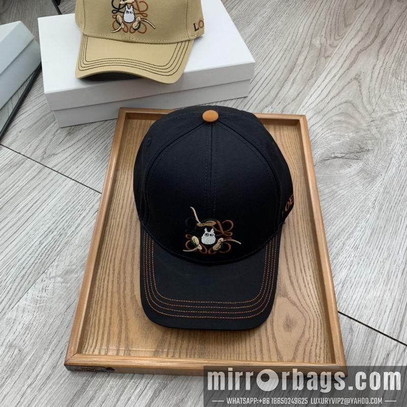 Replica Loewe cap dx11