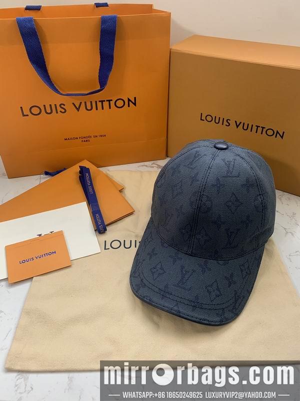 Replica LV cap dx09