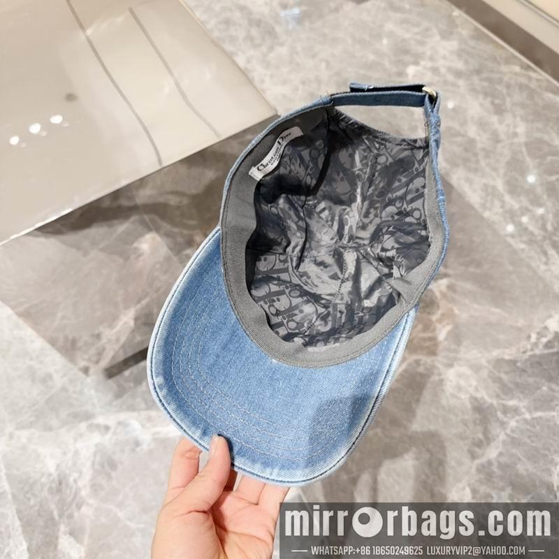 Replica Dior cap dx11