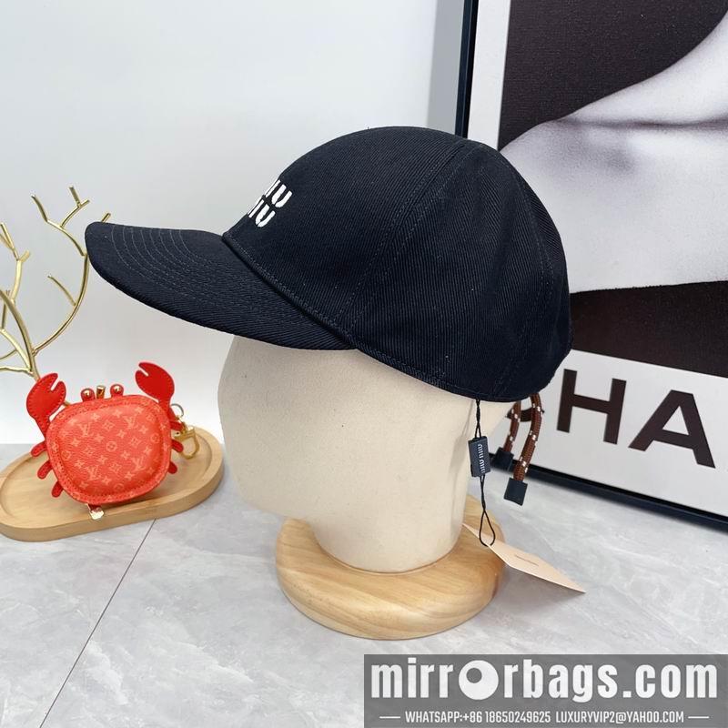 Replica Miumiu cap dx02