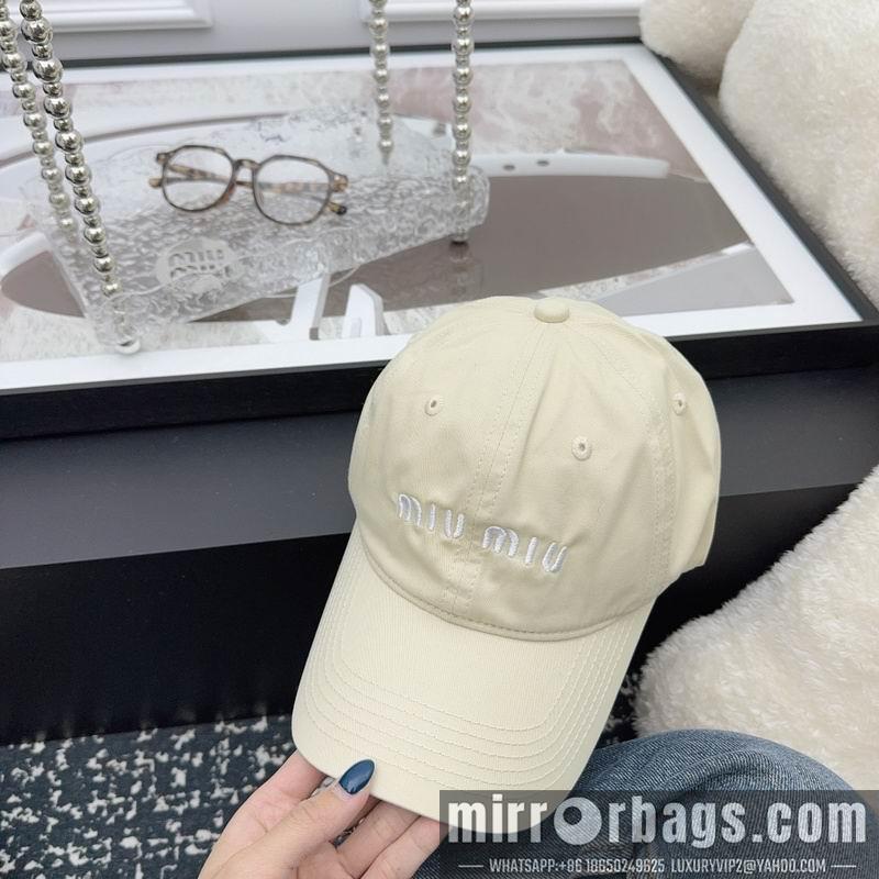 Replica Miumiu cap hm02