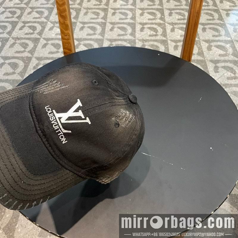 Replica LV cap 020802