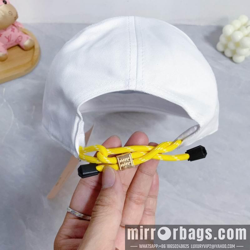 Replica Miumiu cap dx30