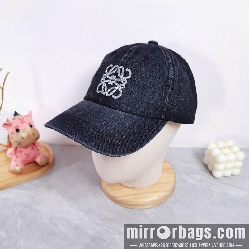 Replica Loewe Cap dx07