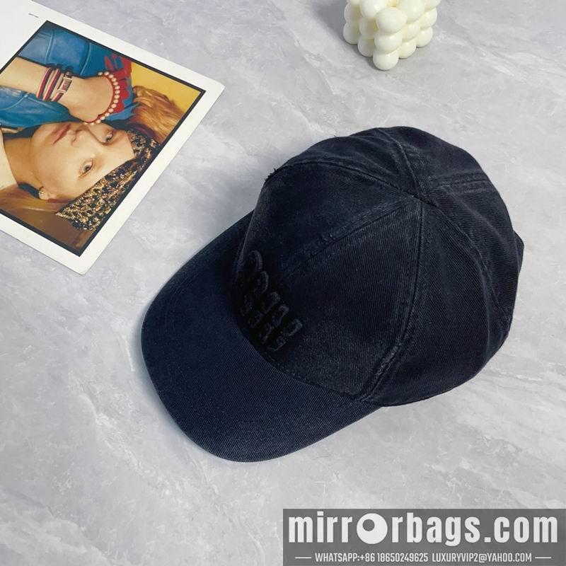 Replica Miumiu cap dx64