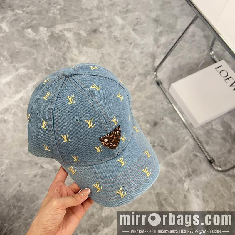 Replica LV cap 082605