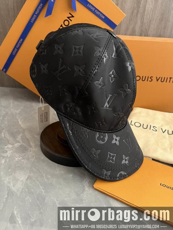 Replica LV cap dx03